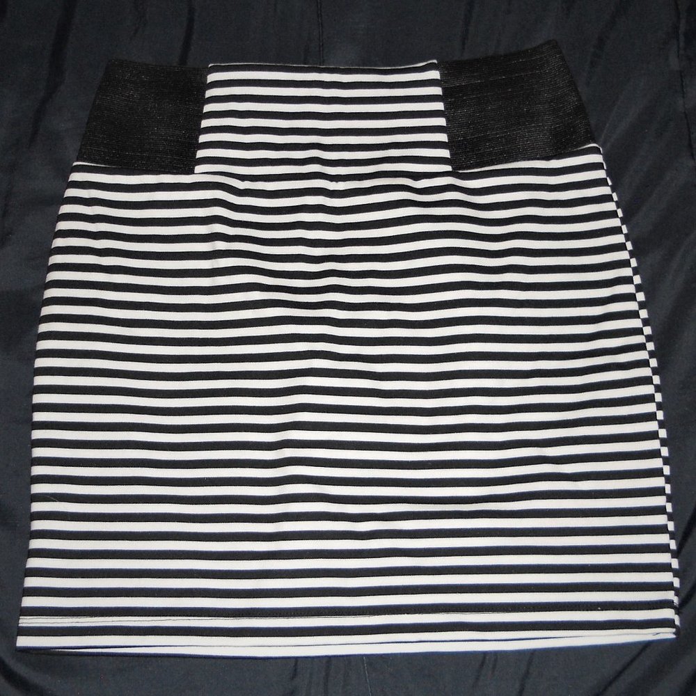 Forever 21 Striped Bodycon Skirt